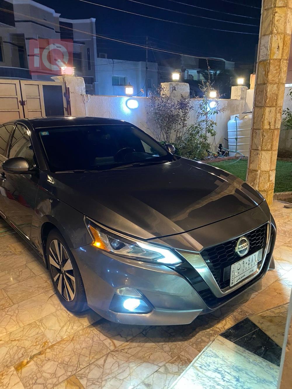 Nissan Altima